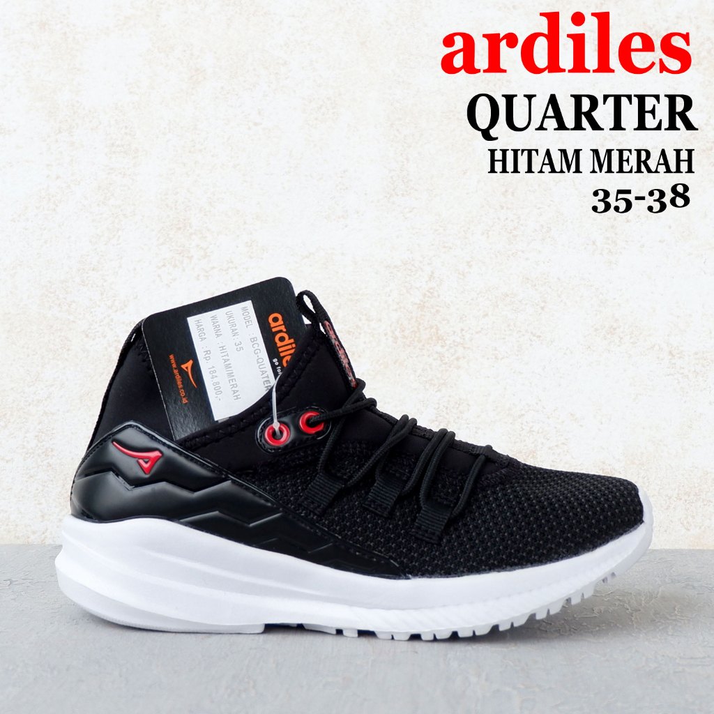 SEPATU ARDILES
