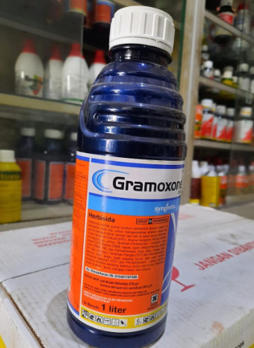 obat semprot rumput Herbisida Gramoxone