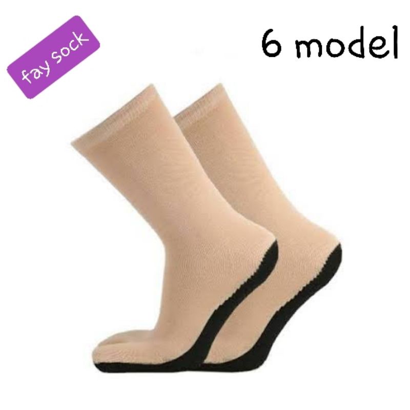 KAOS KAKI WANITA