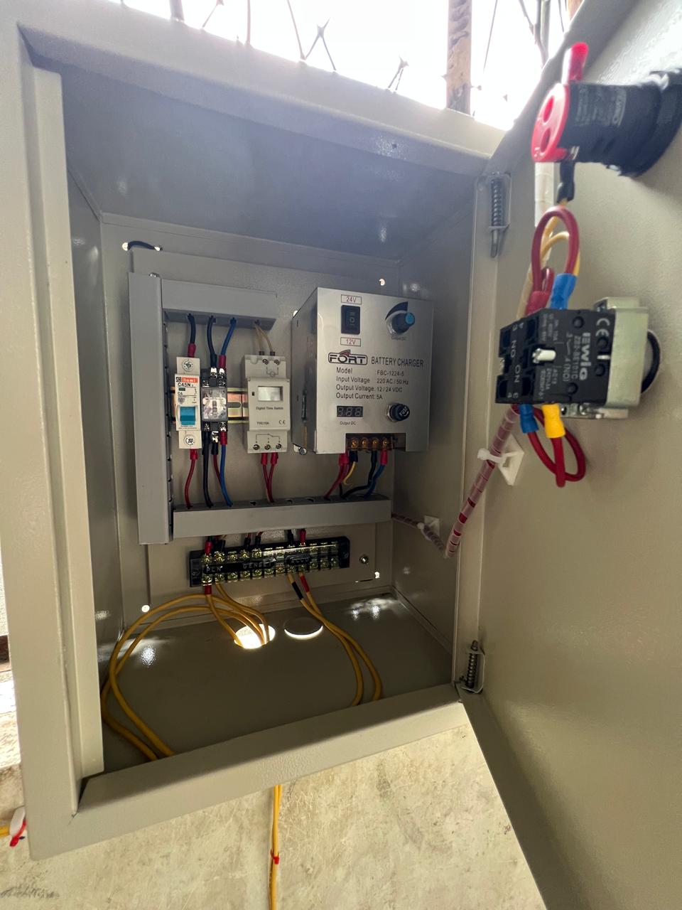 panel auto charging