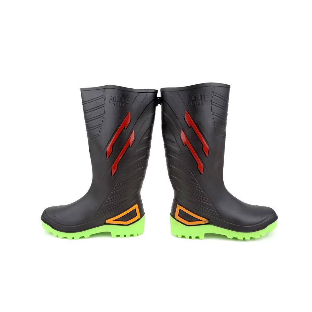 Sepatu boot