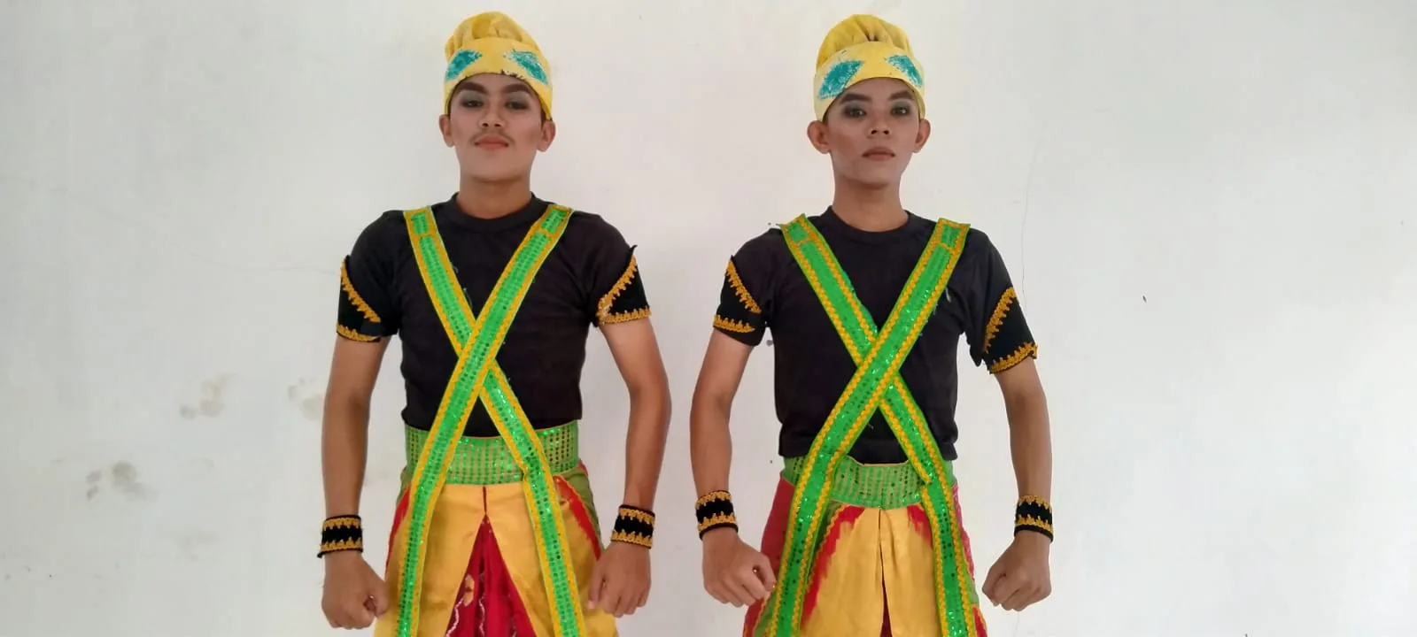 SEWA KOSTUM TARI PEDALAMAN