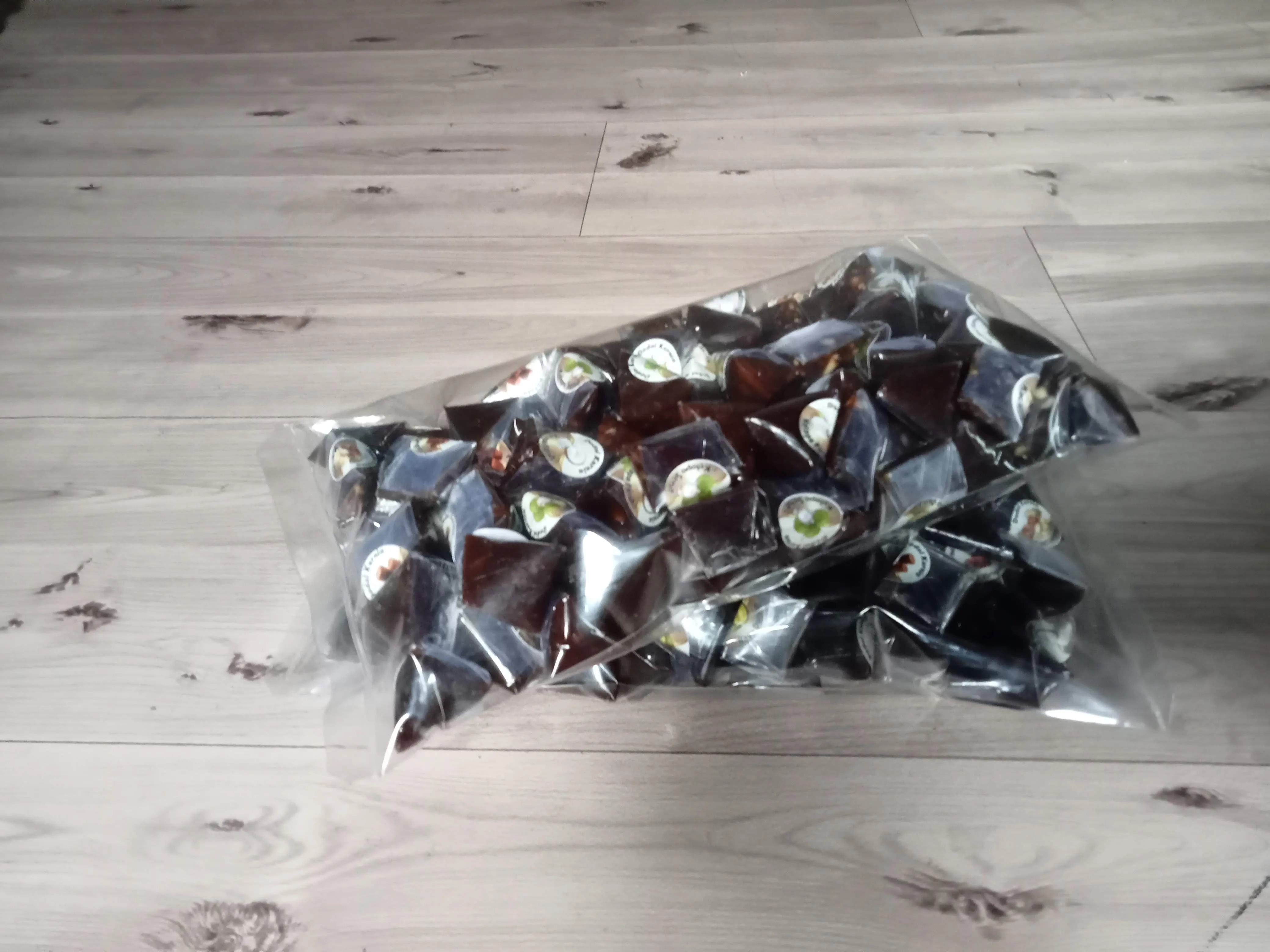 Dodol & Wajik KURNIA / +62 812 5451 4400