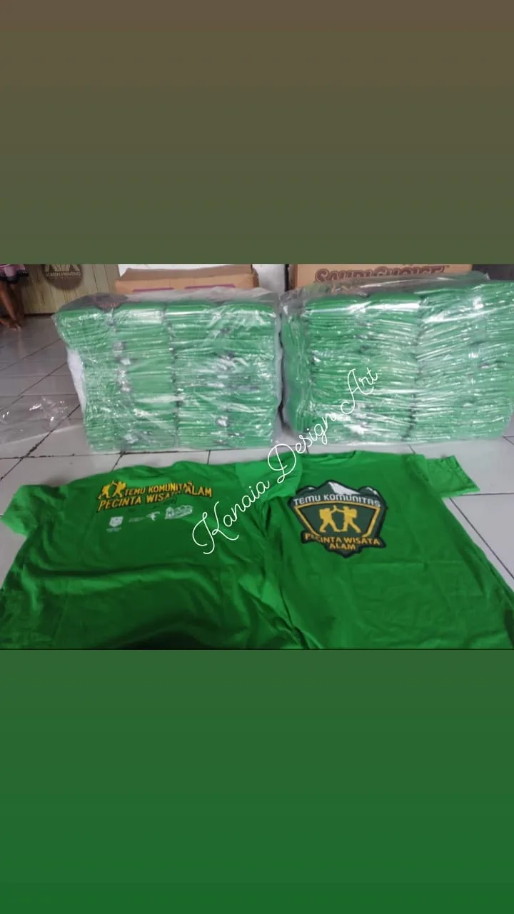 Kaos Dewasa