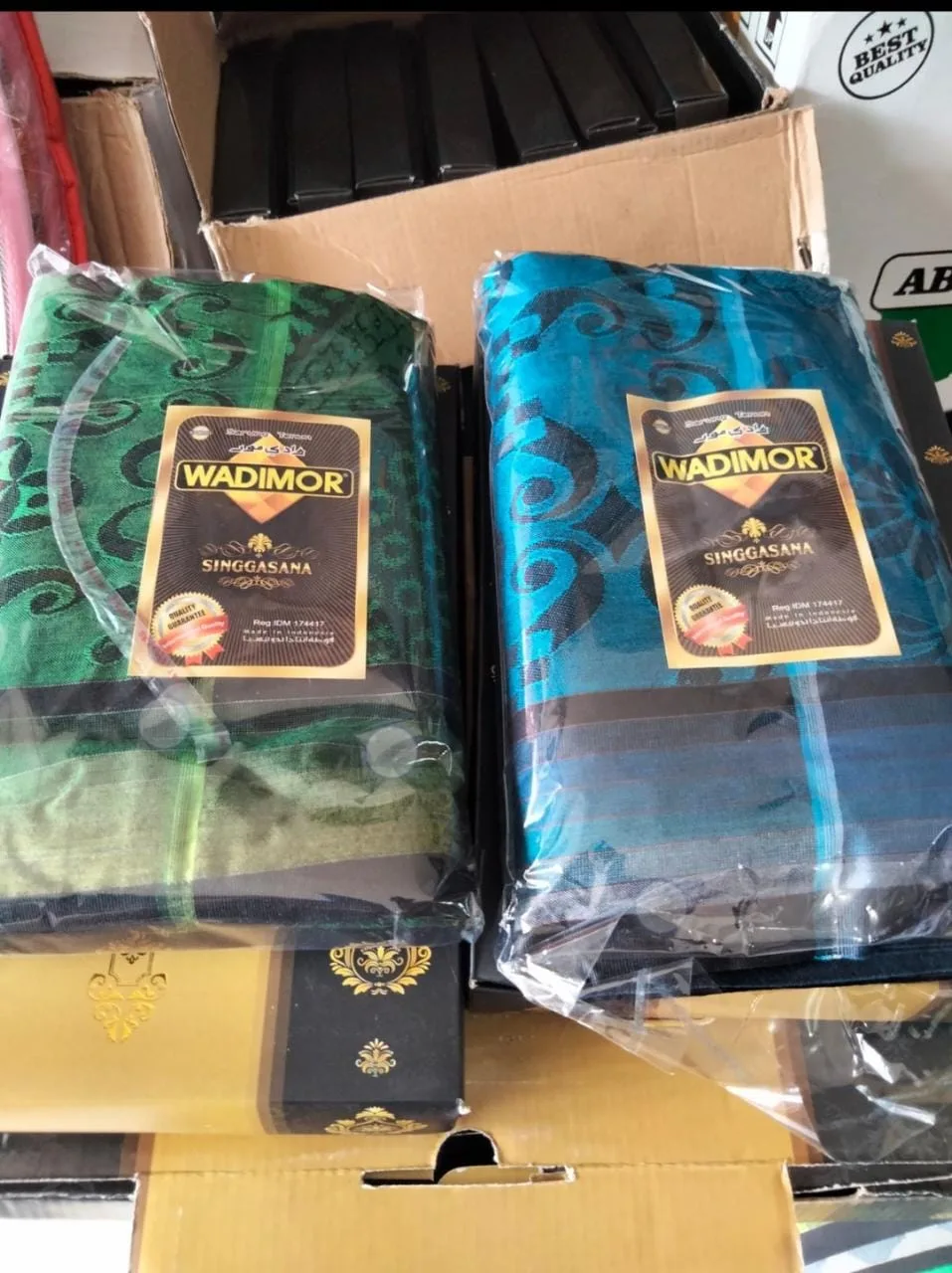 Sarung / Tapih Wadimor Singgasana