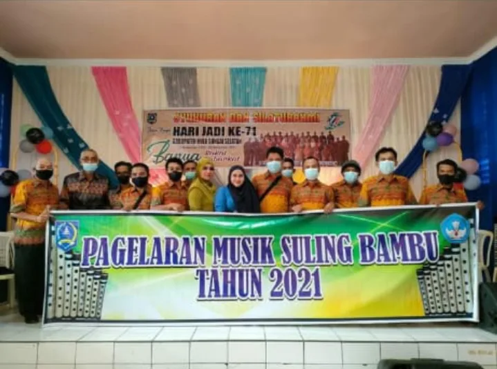 MUSIK TRADISONAL HSS  "MUSIK SULING MUSTIKA"