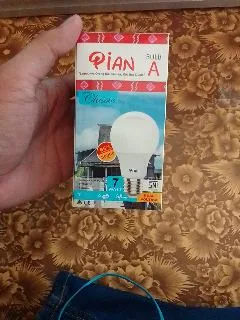 Lampu pian 7 watt