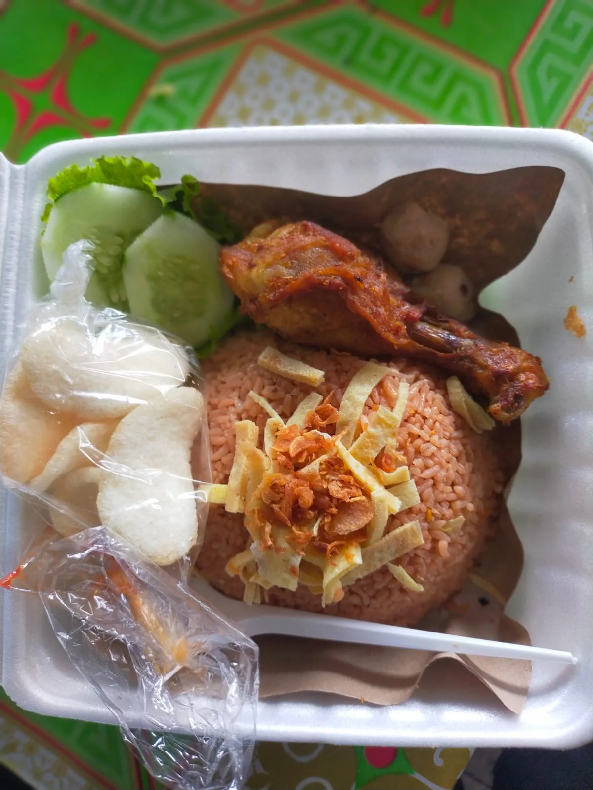 Paket Nasi Ayam Goreng Special