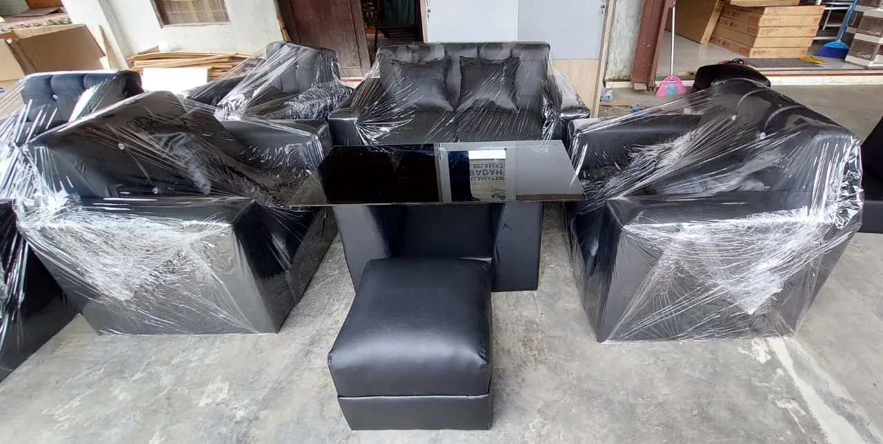 KURSI SOFA / TAMU COSTOMIZE HITAM