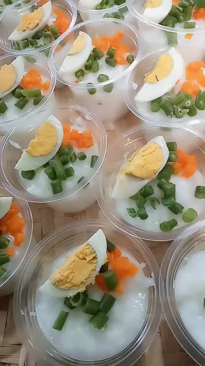 Makanan PMT Bubur ayam, bubur kacang hijau, puding, nasi Snack