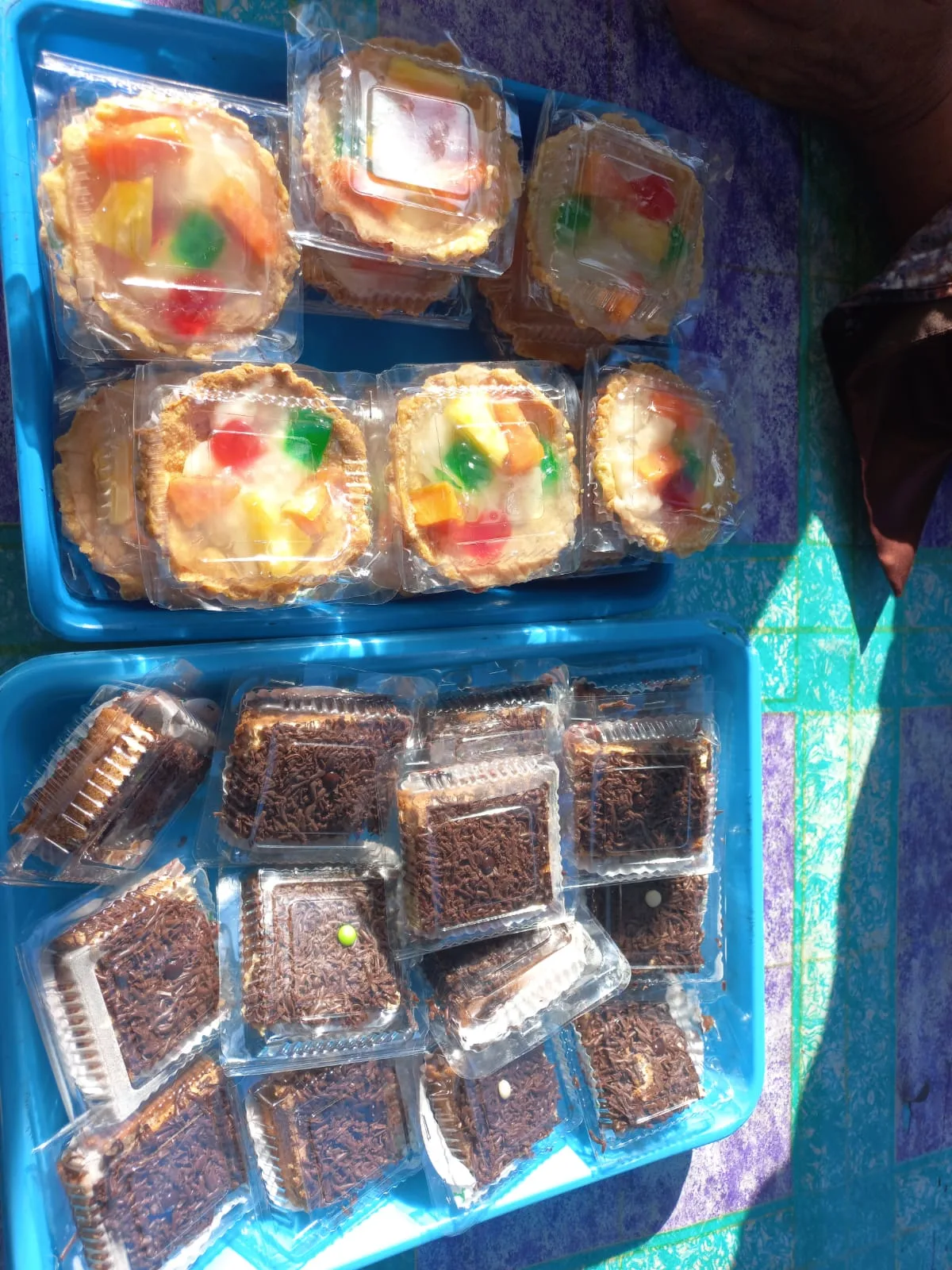 ANEKA KUE