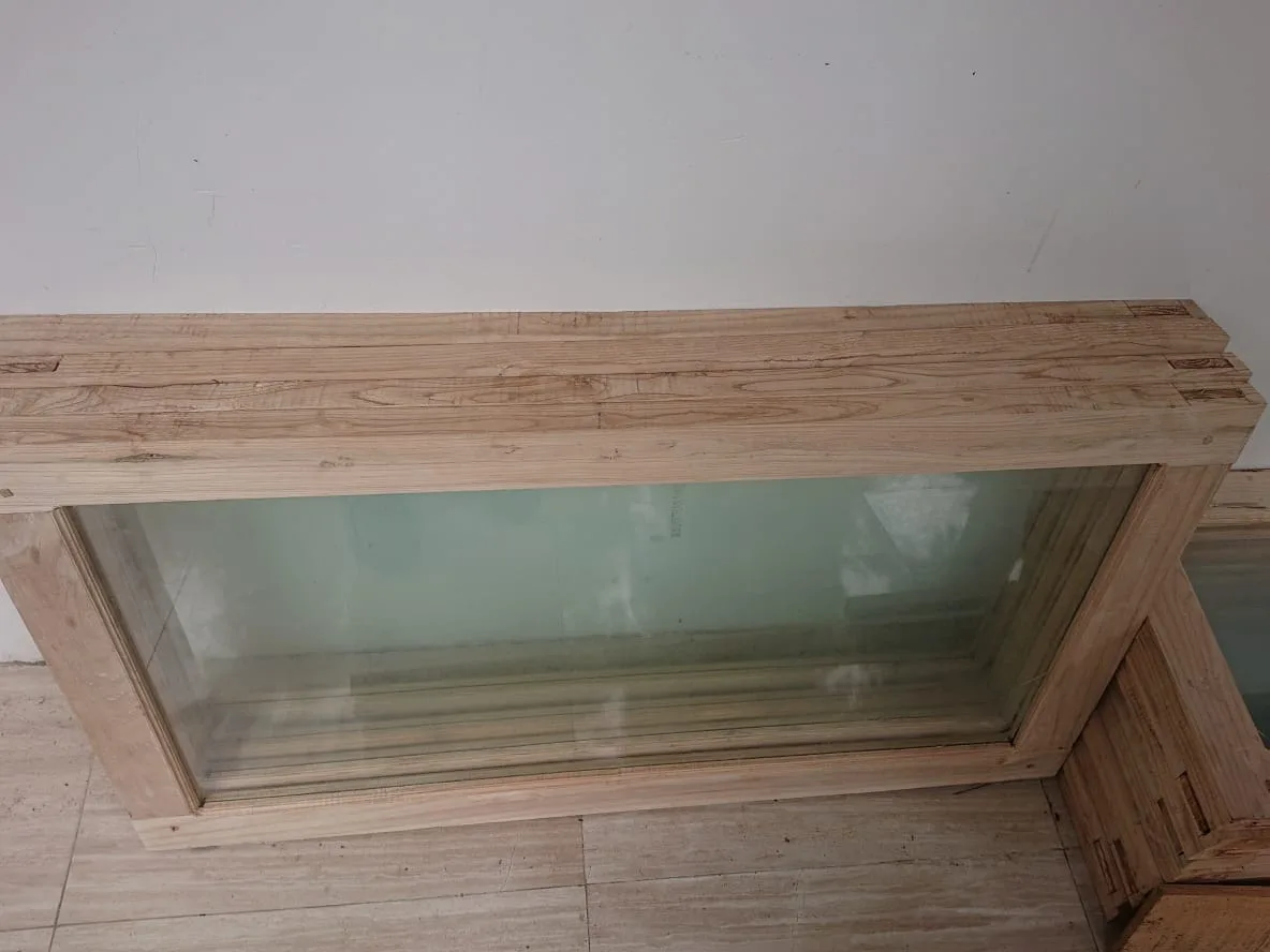 Daun jendela kaca Uk. 62x112 Cm
