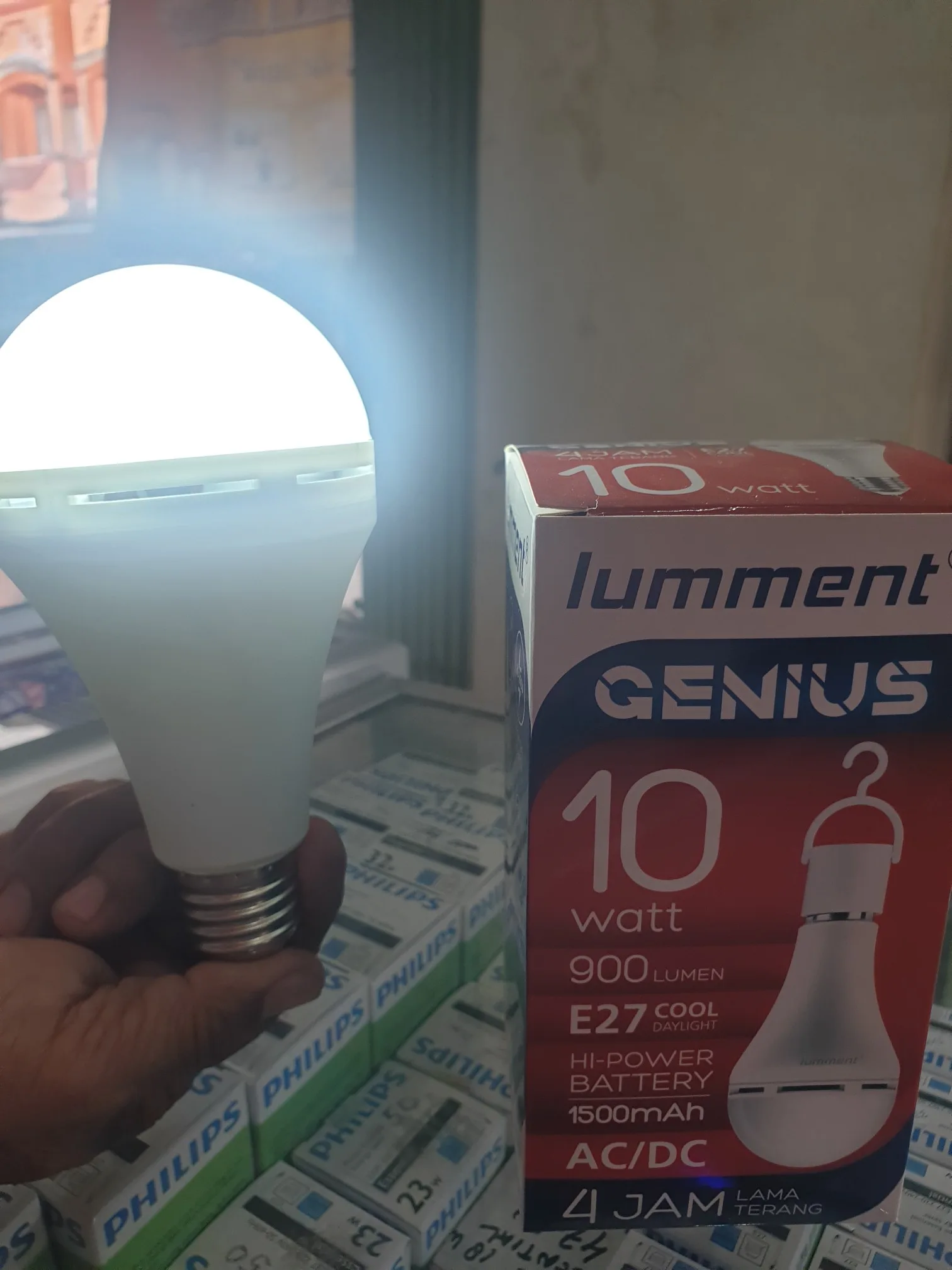 Lampu emergency Lumment Genius 10w