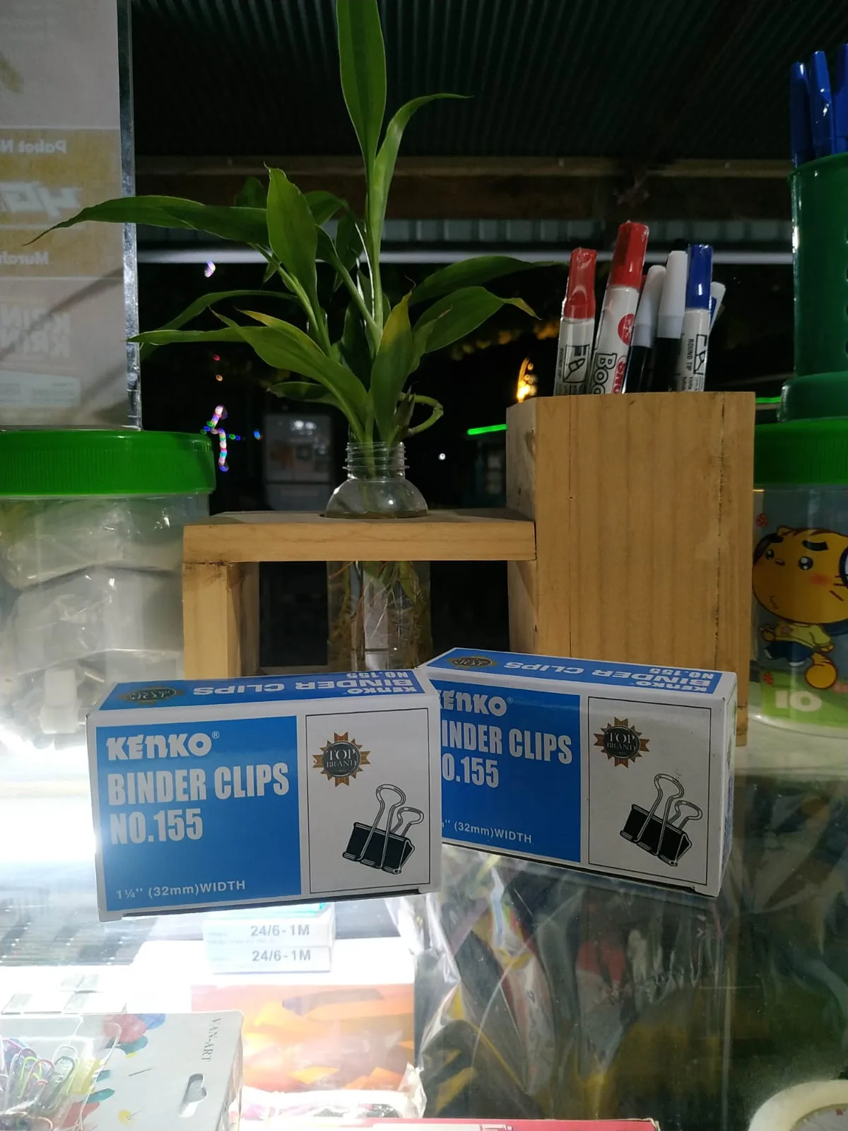 Binder clips no. 155