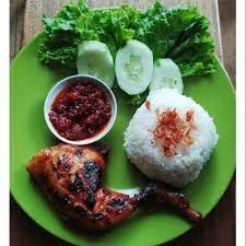 Nasi Lalapan Ayam Bakar