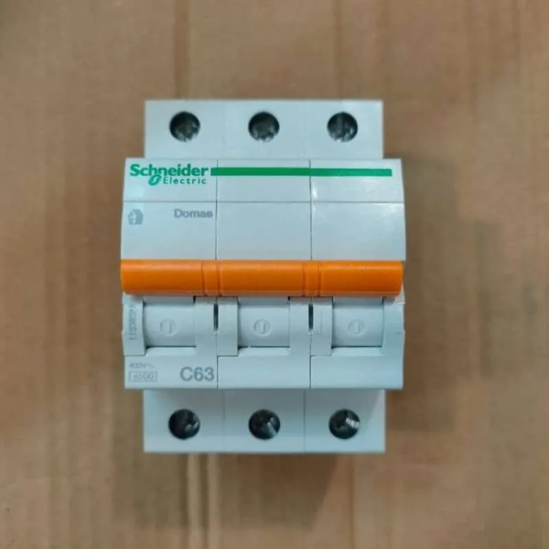 domae 63a schenider