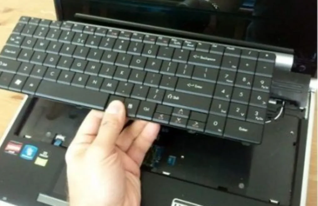 Service/ Suku Cadang  Keyboard