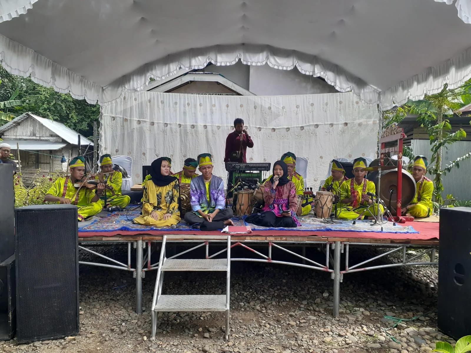 MUSIK PANTING