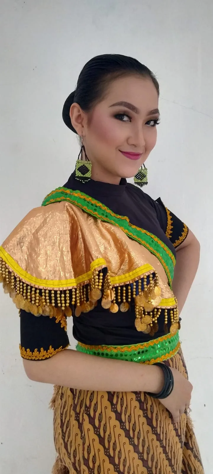 JASA MAKE UP