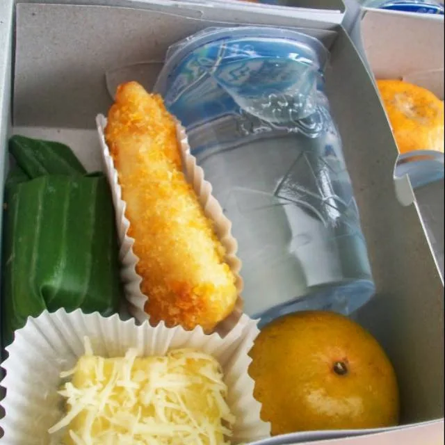 Paket Snack B