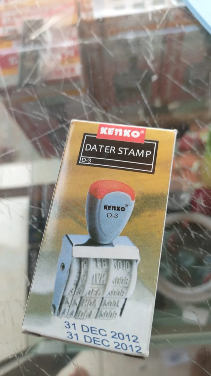 Stempel Tanggal dan bulan
