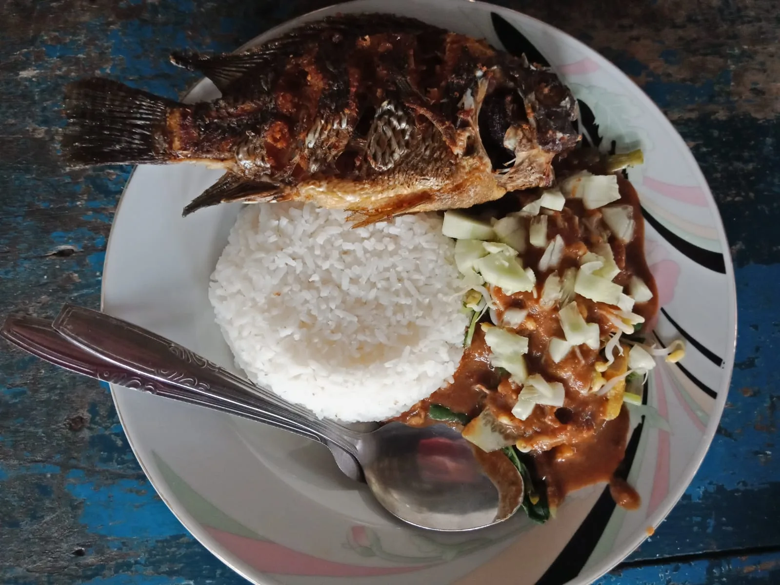 Nasi Pecel + Nila
