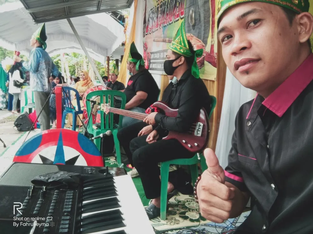 MUSIK TRADISONAL ''MUSIK PANTING DENDANG BANUA''