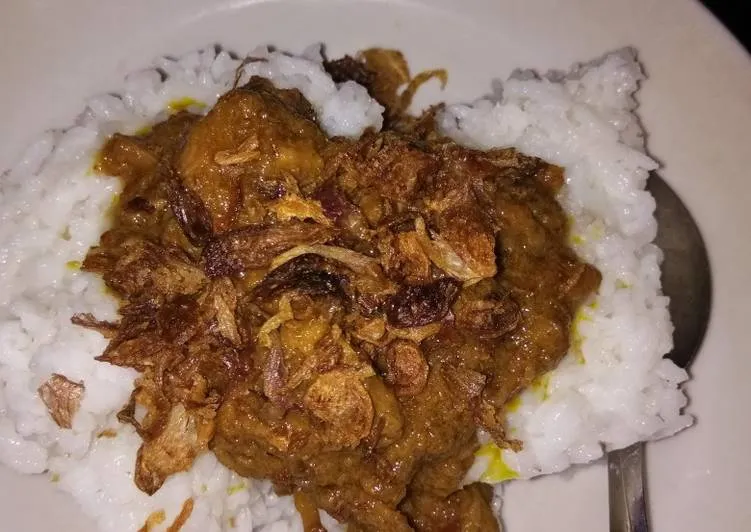 Karih daging sapi + Nasi Putih
