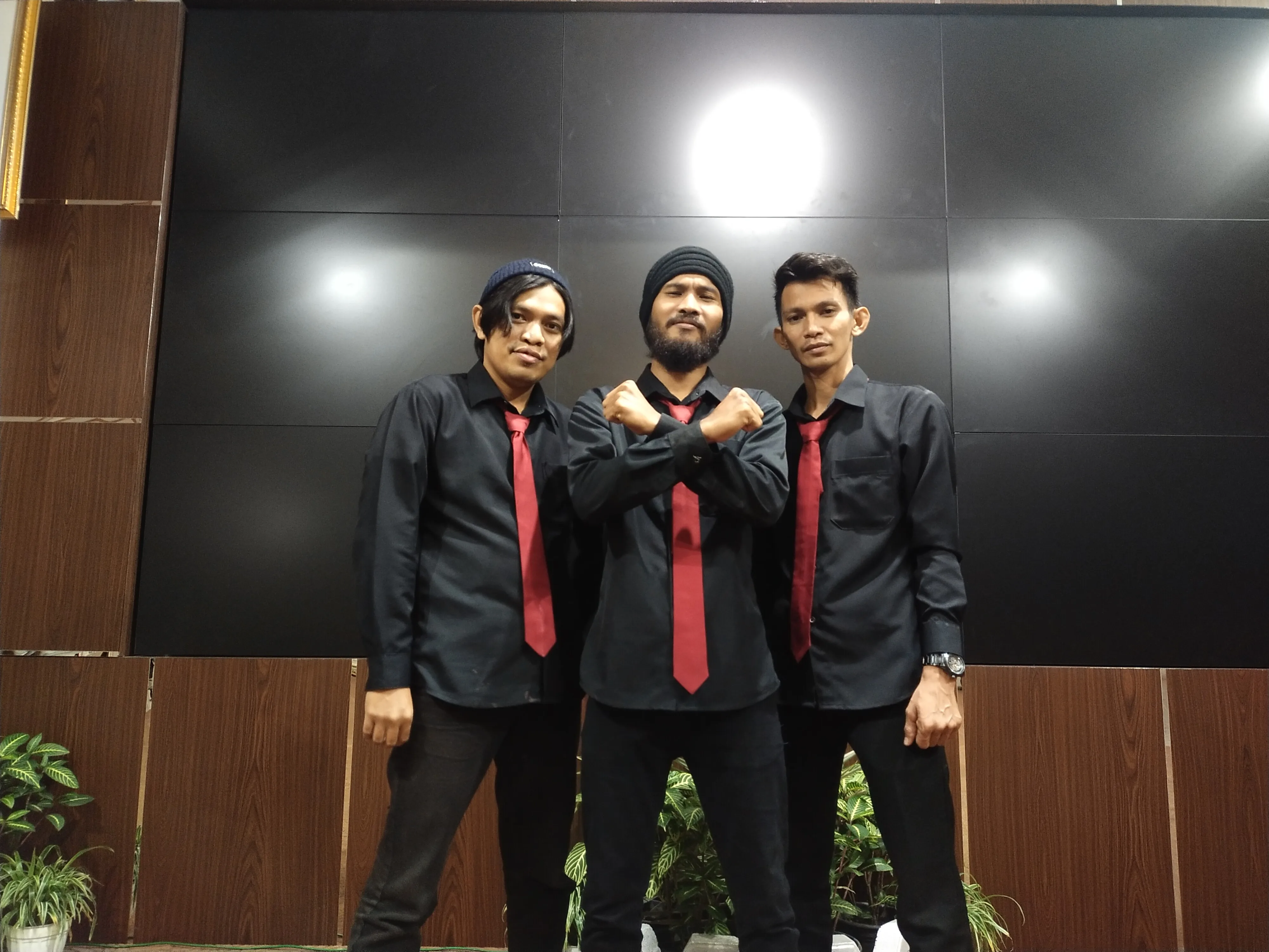 Hiburan  (Akustik)
