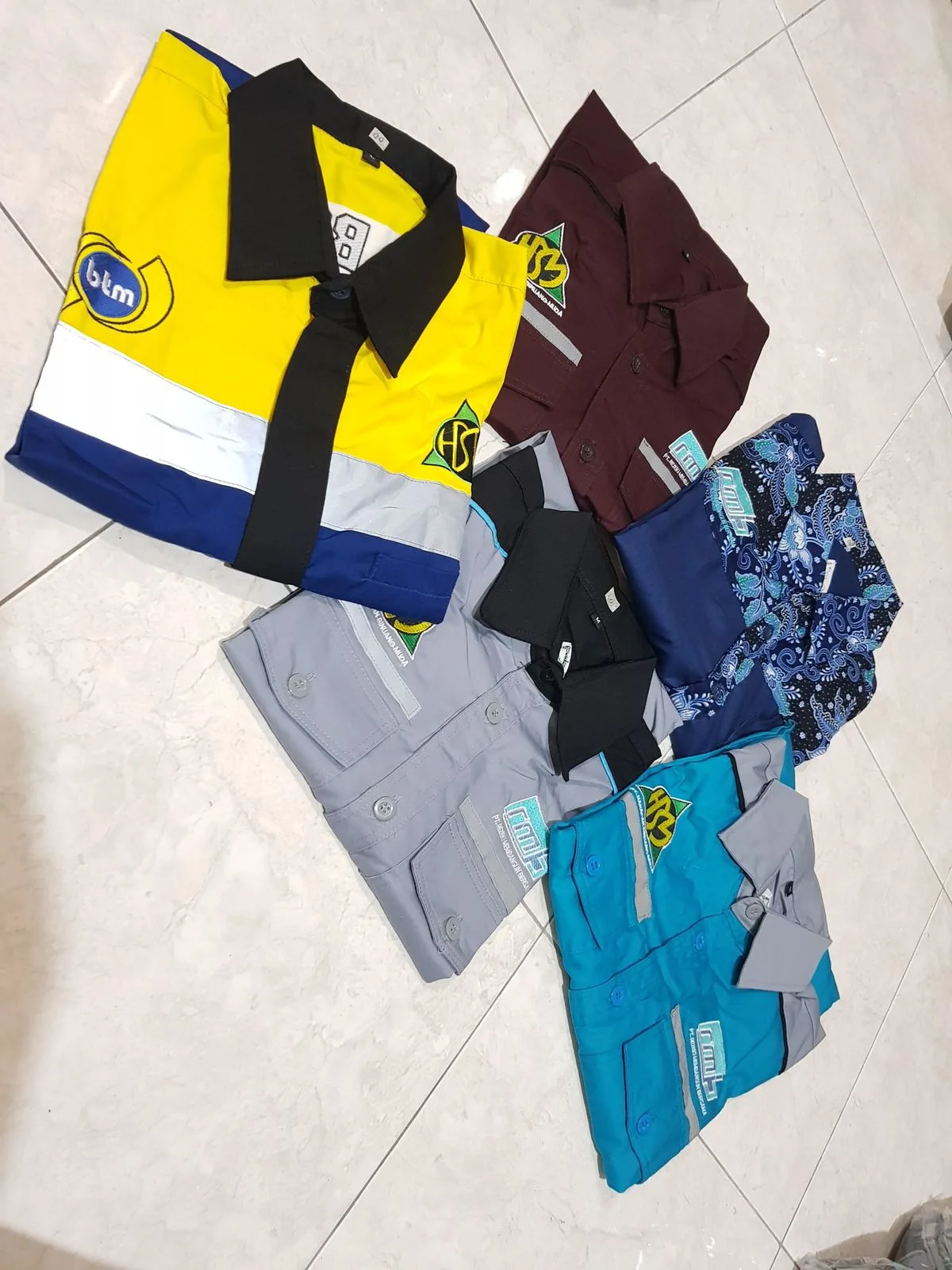 SERAGAM KERJA CONTOH 2