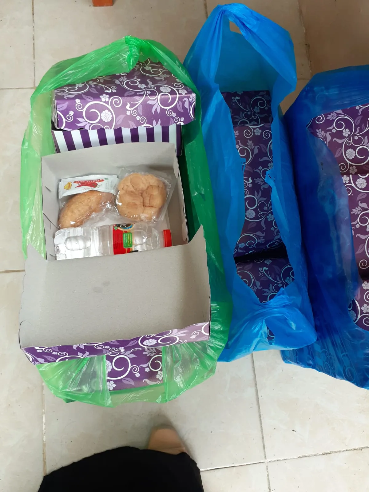 Snack box