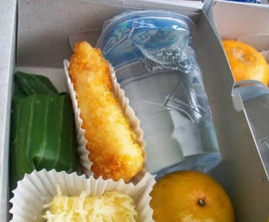 Snack Kotak + Buah (Optional)