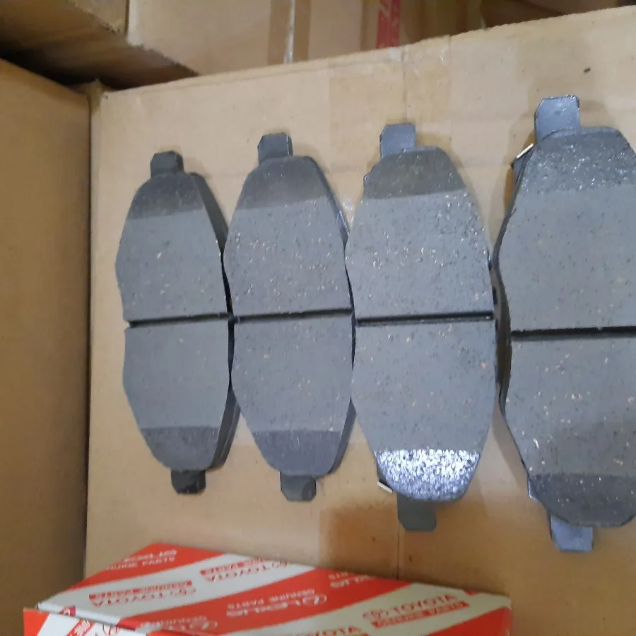 Kampas Rem Depan Toyota Innova 2005-2014