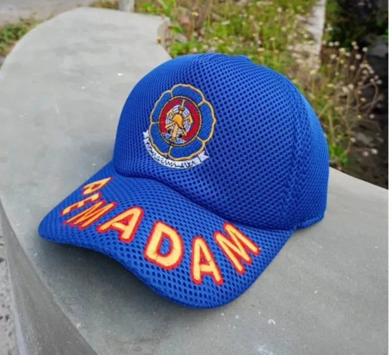 Topi Pet