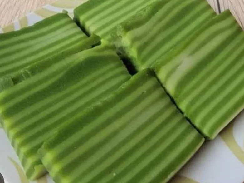 Sumapan dan kue lapis