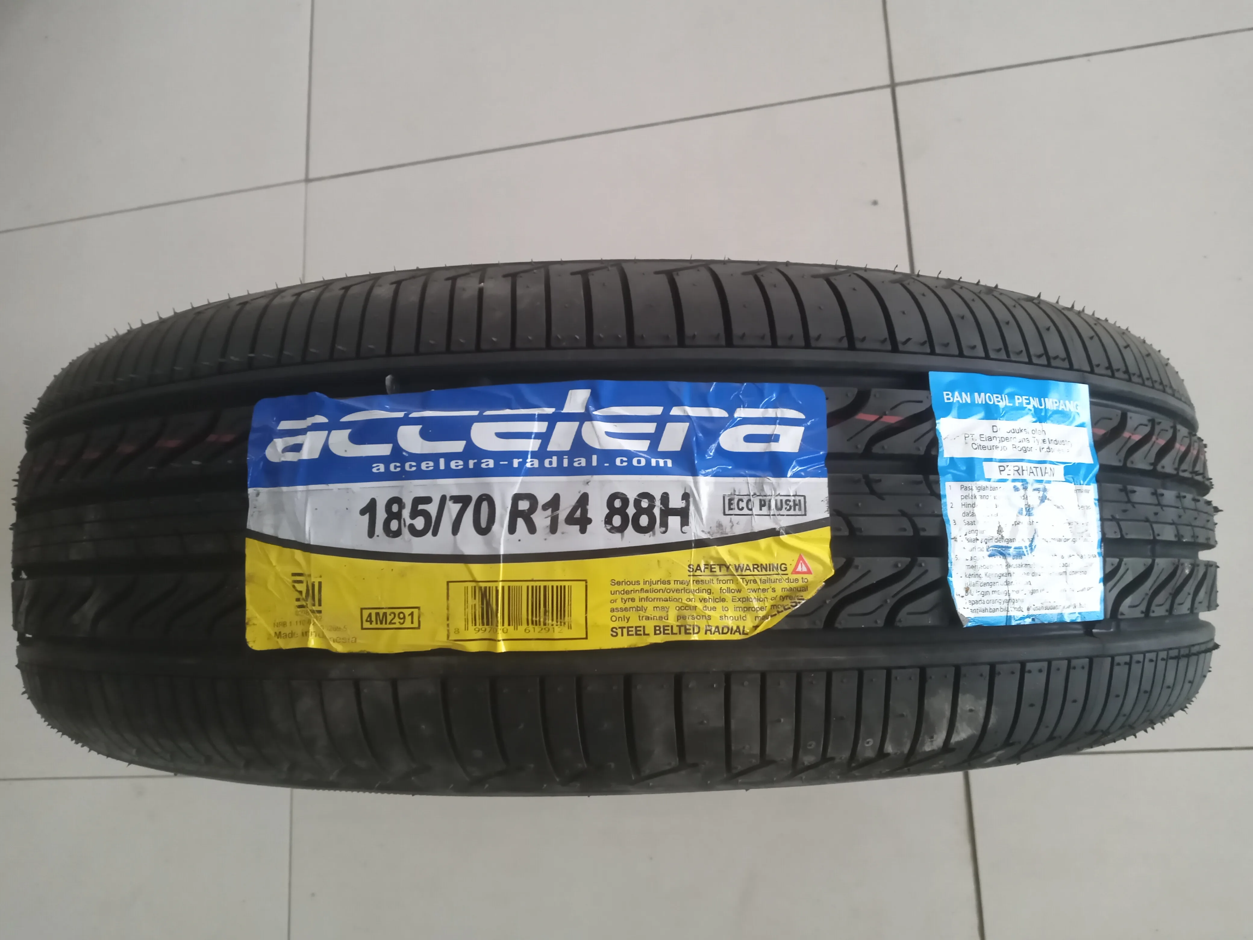 185/70 R14 ban luar Accelera Eco Plush