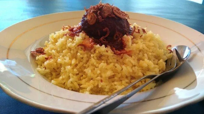 NASI KUNING