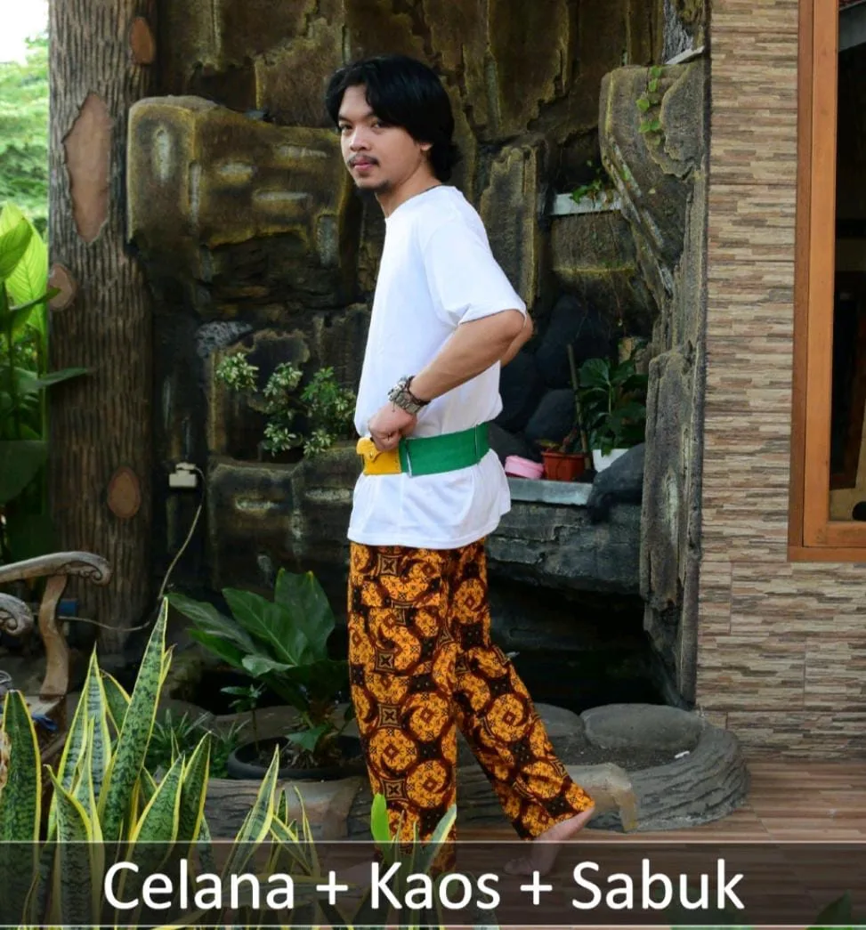 Kostum dan Bahan Pawai 17 Agustus