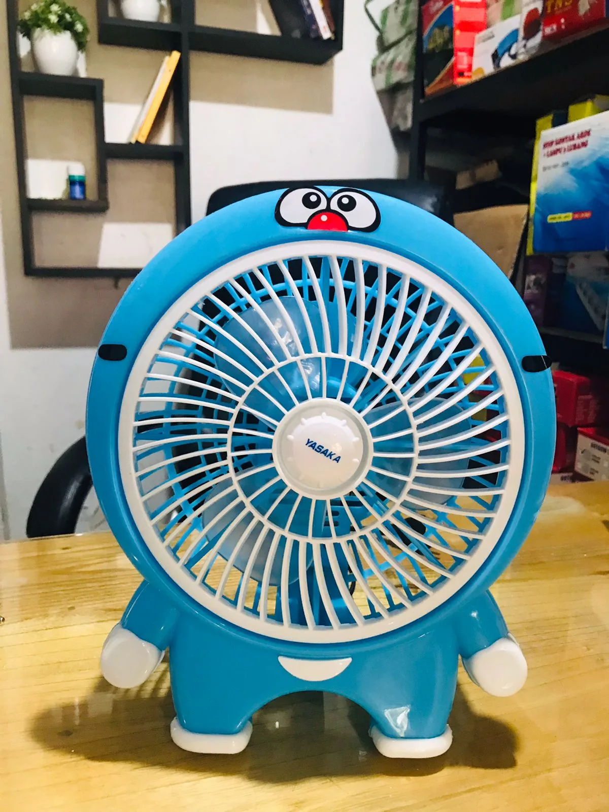 Kipas Angin Karakter
