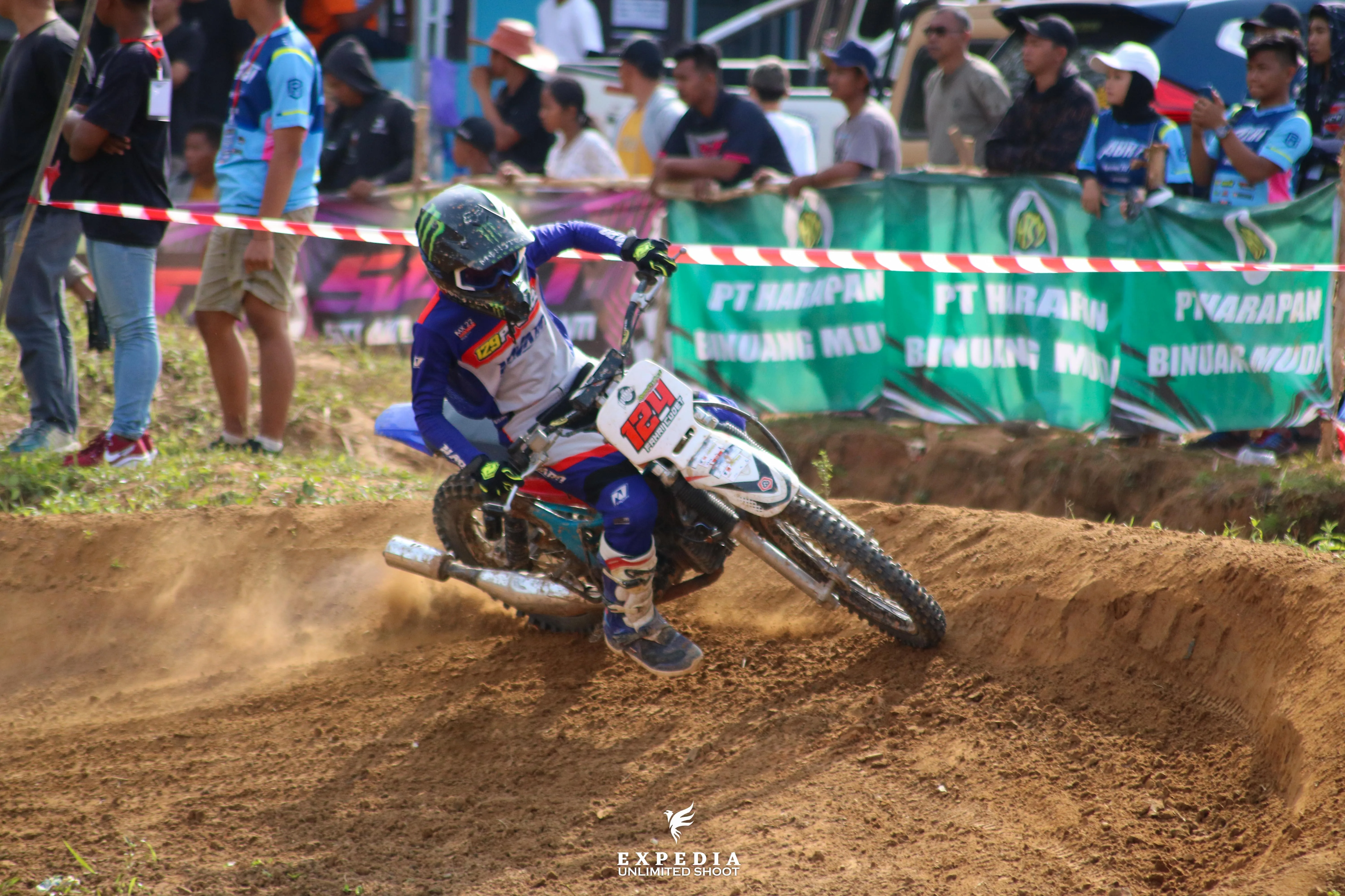 JASA DOKUMENTASI PAKET MEDIUM