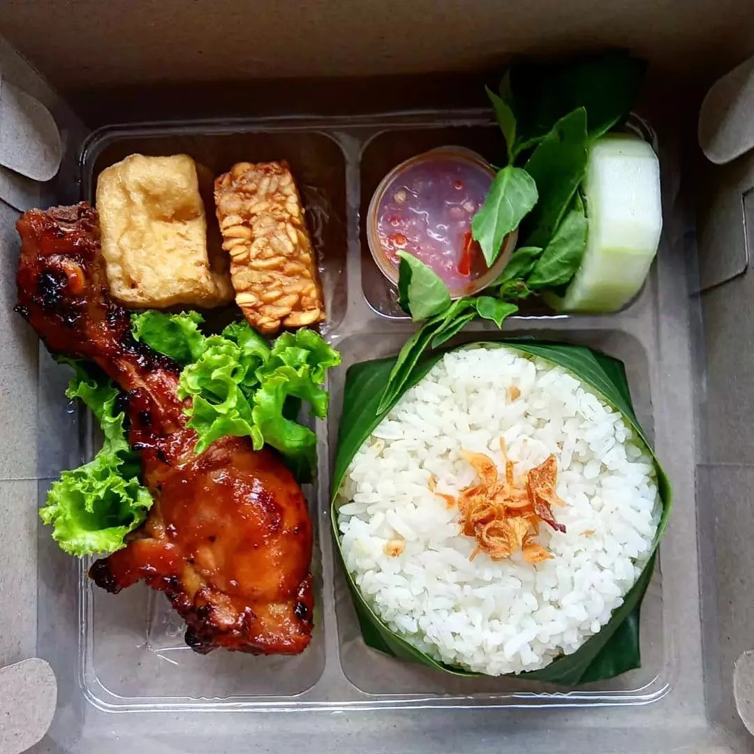 NASI KOTAK