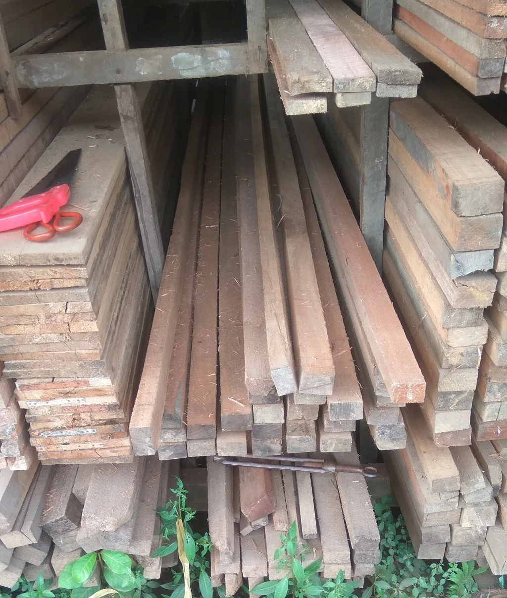 Bahan untuk STAND 3