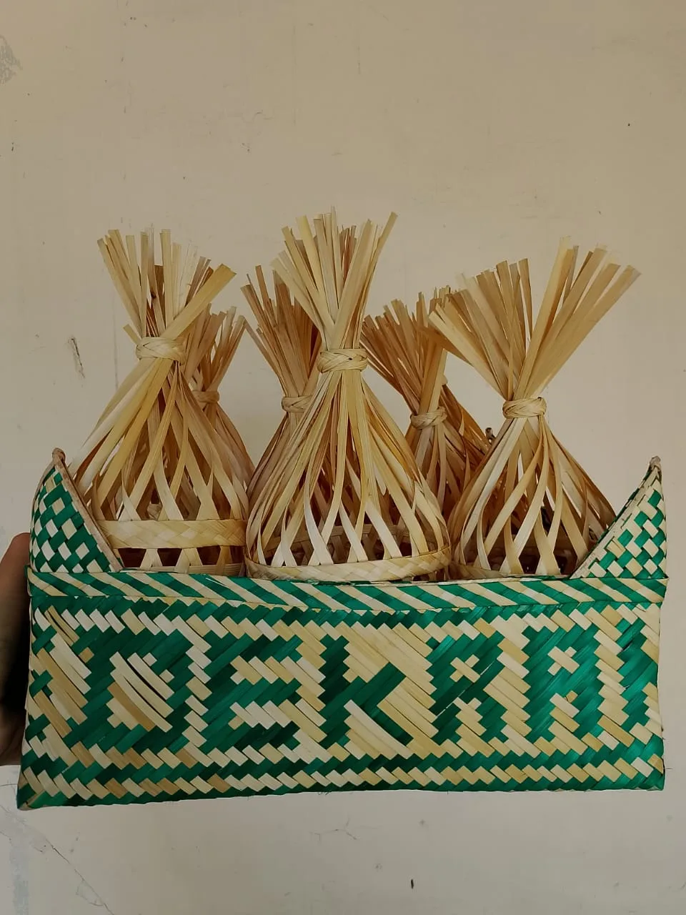Set keranjang toples