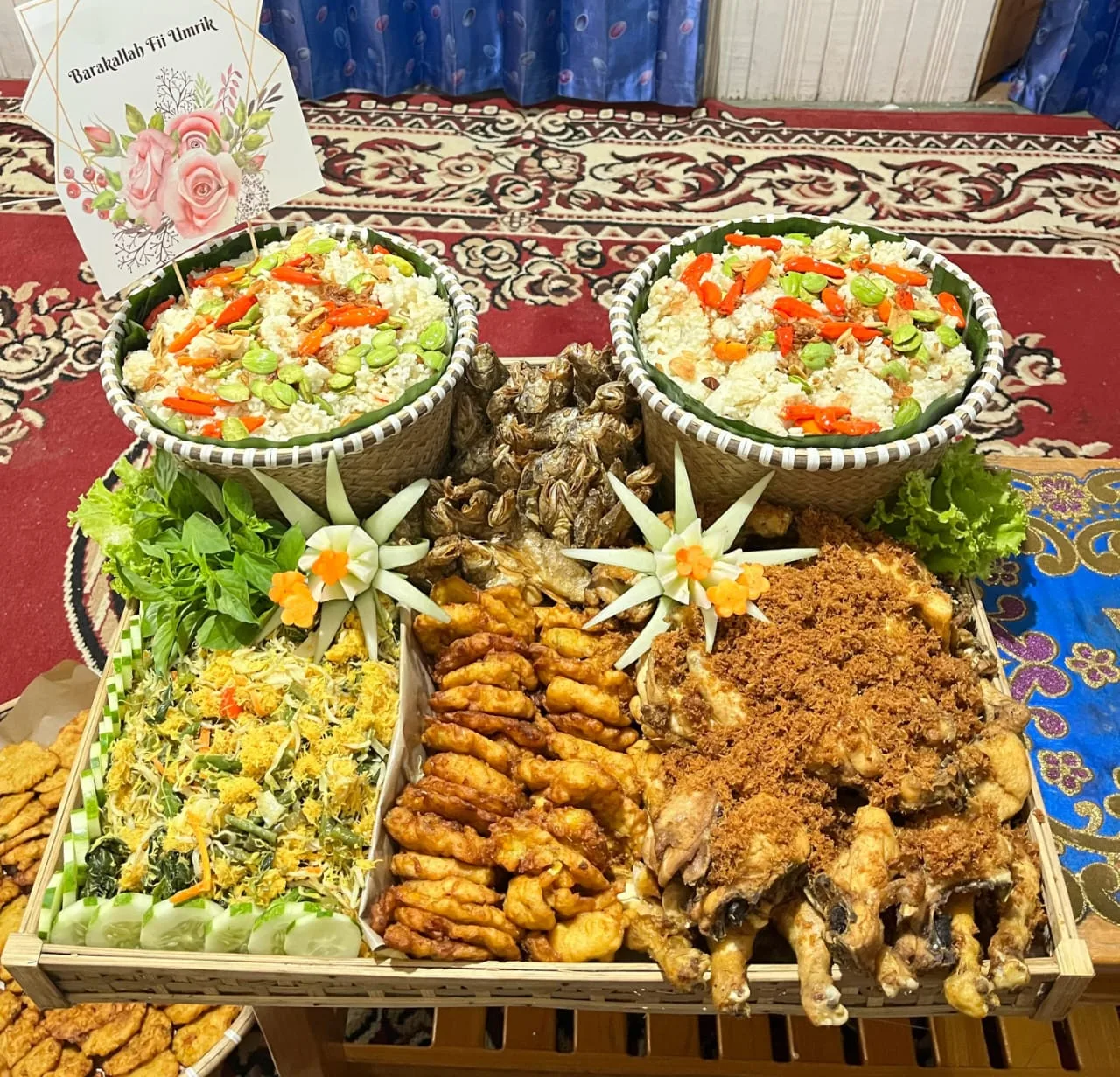 NASI LIWET TAMPAH
