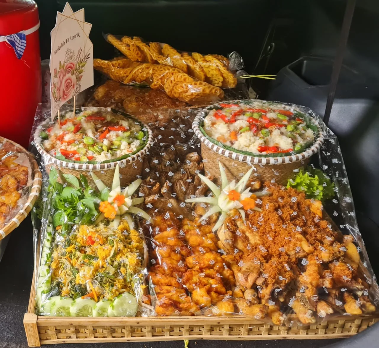 NASI LIWET TAMPAH