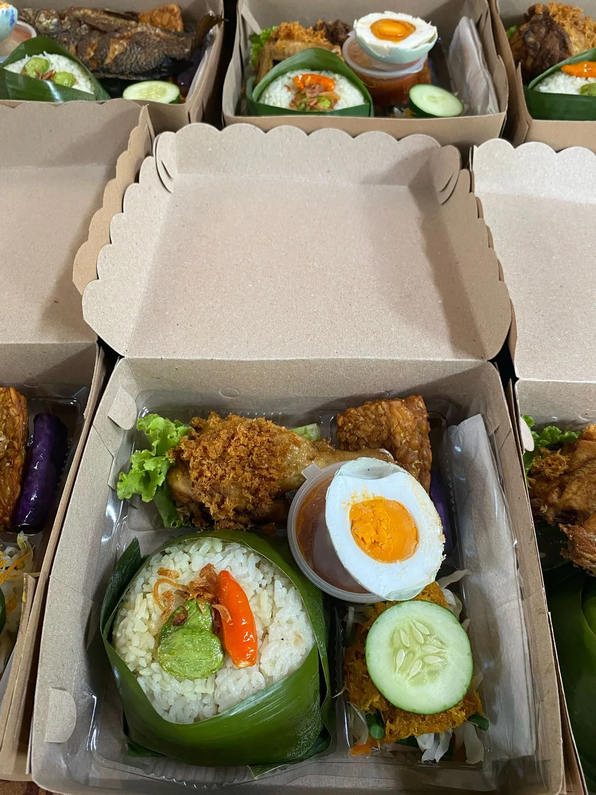 NASI LIWET AYAM SERUNDENG