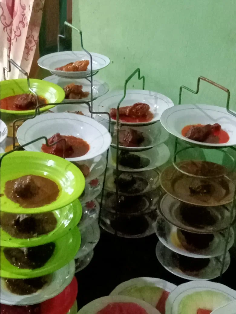 Makan Minum Prasmanan/Porsi