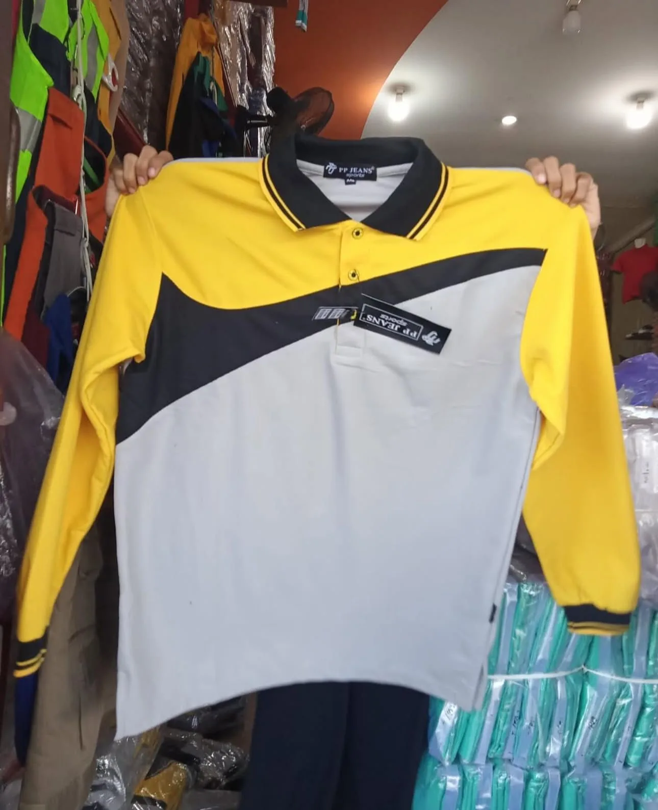BAJU KAOS