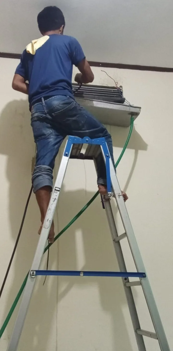 Service Cuci AC