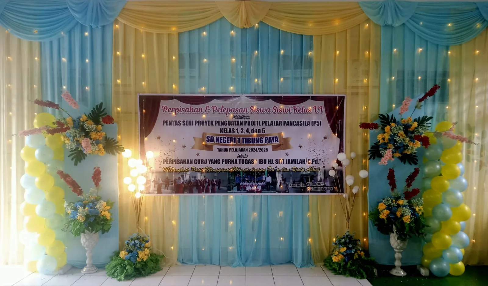 DEKORASI BACKDROP MINIMALIS